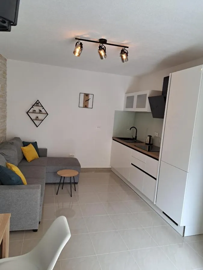 Apartman Polegubic Biograd Na Moru Apartment