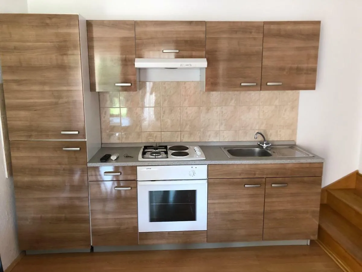 Apartman Polegubic Biograd Na Moru Apartment